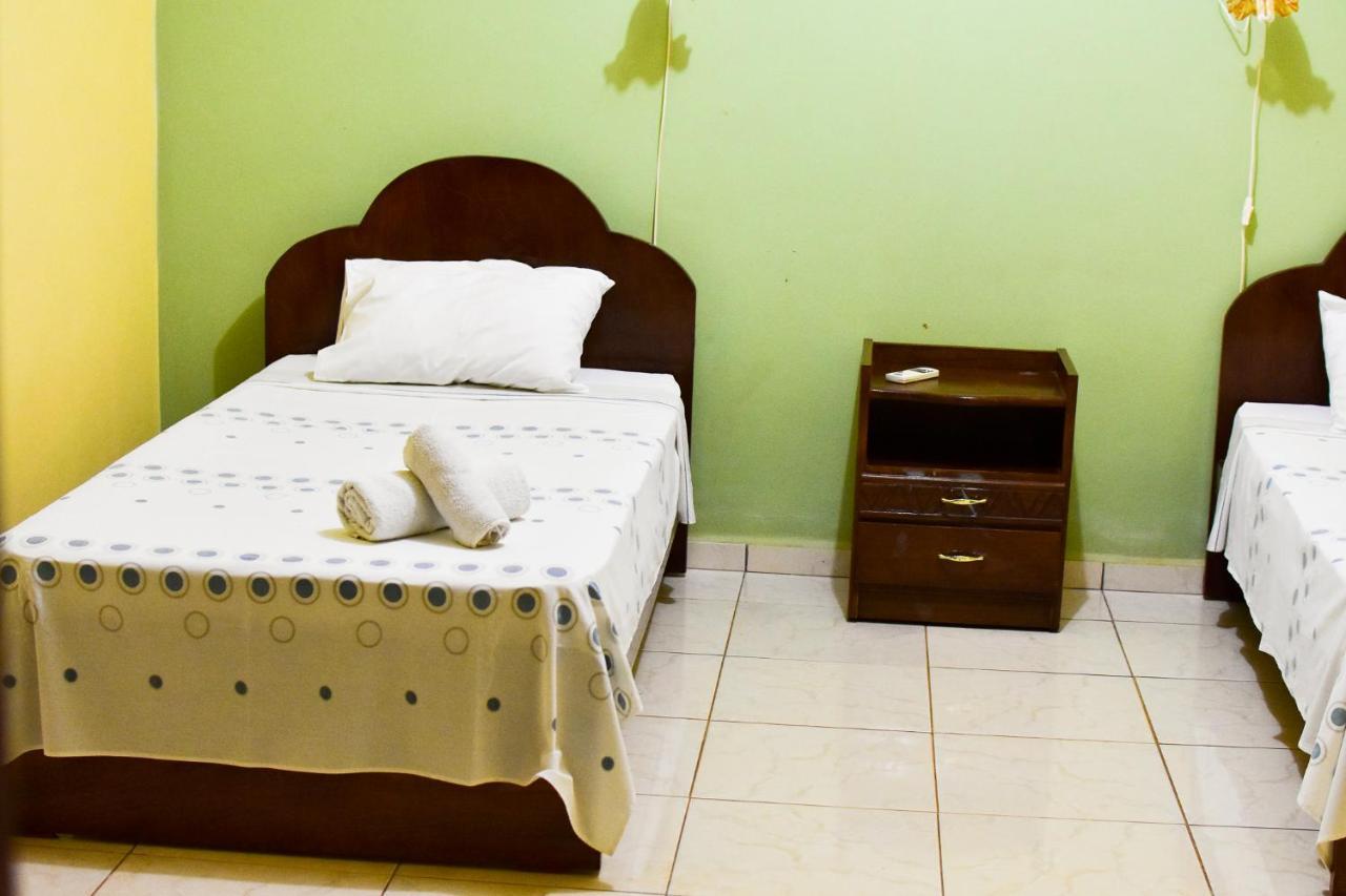 Palmas Park Hotel Y Restaurant Obligado エクステリア 写真