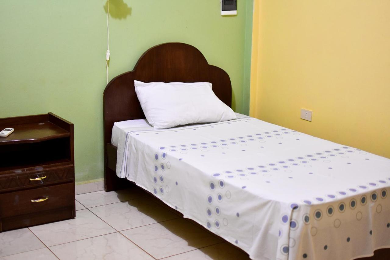 Palmas Park Hotel Y Restaurant Obligado エクステリア 写真