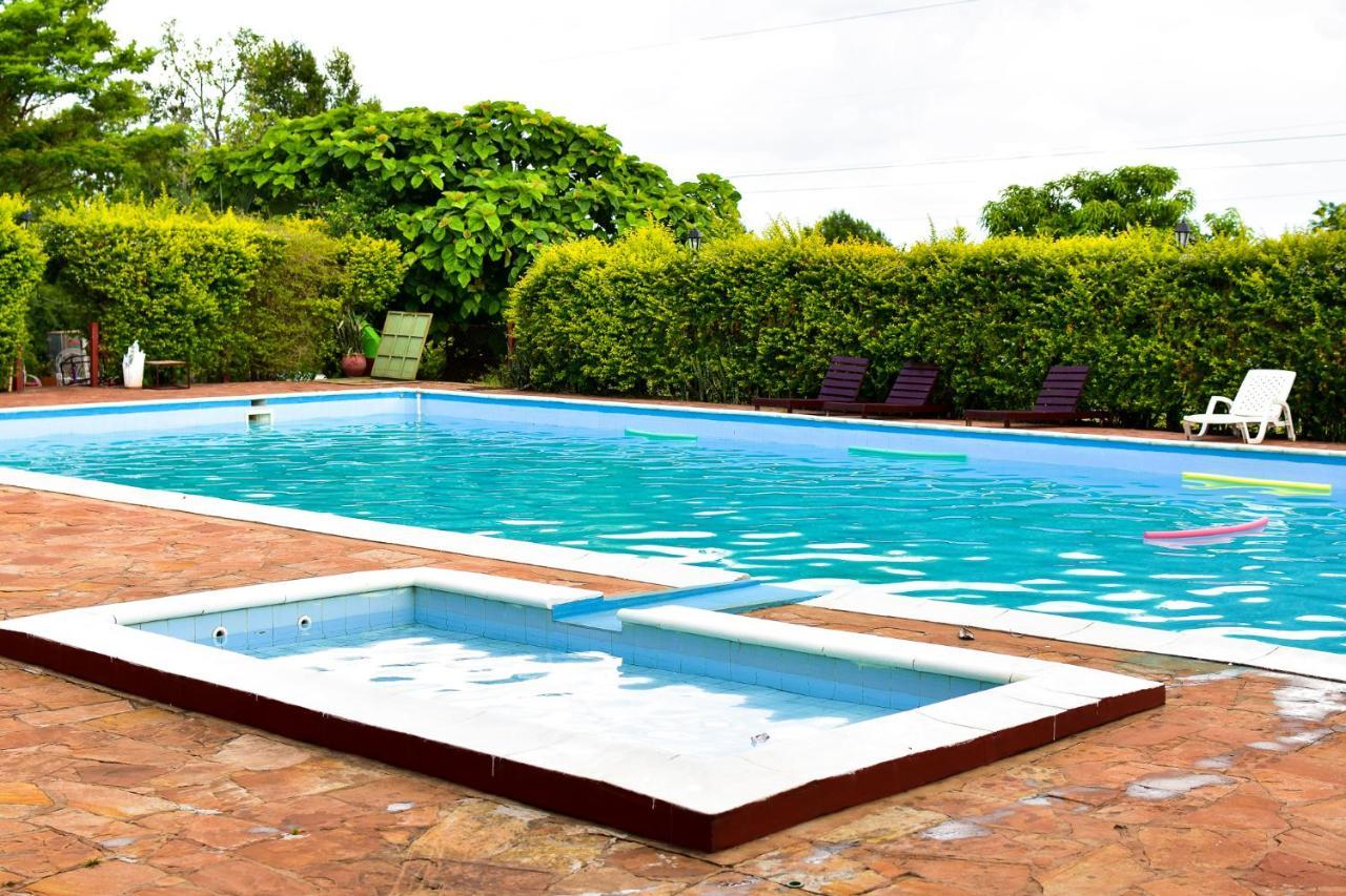 Palmas Park Hotel Y Restaurant Obligado エクステリア 写真