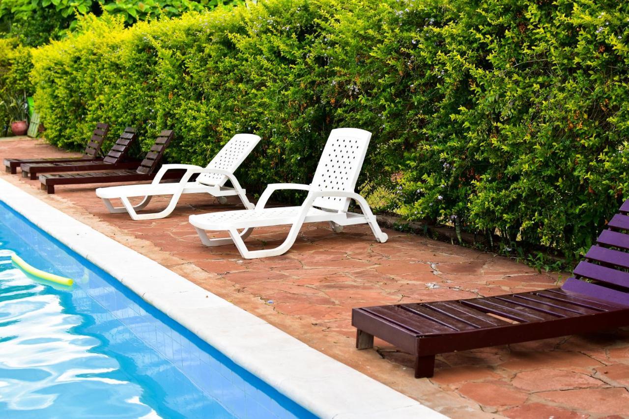 Palmas Park Hotel Y Restaurant Obligado エクステリア 写真